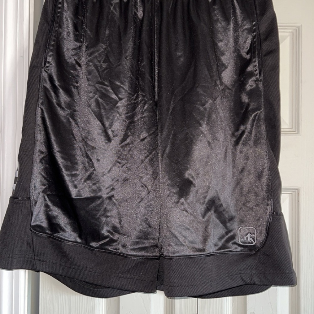 AND 1 MENS GRAY BASKETBALL SHORTS